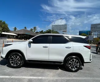 Car Hire Toyota Fortuner #8104 Automatic at Samui Airport, equipped with 2.4L engine ➤ From Alonggorn in Thailand.