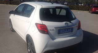 Rent a Toyota Yaris in Thessaloniki Greece