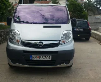 Прокат машины Opel Vivaro №547 (Автомат) в Баре, с двигателем 2,5л. Дизель ➤ Напрямую от Горан в Черногории.