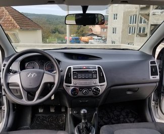 Hyundai i20, Manual for rent in  Tivat