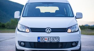 Volkswagen Caddy Maxi, Automatic for rent in  Budva