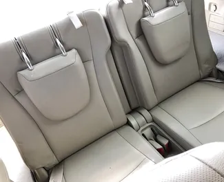 Interior of Toyota Highlander for hire in Georgia. A Great 6-seater car with a Automatic transmission.