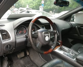 Audi Q7, Petrol car hire in Georgia