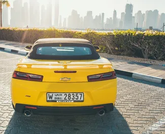 Chevrolet Camaro Cabrio – автомобиль категории Премиум, Люкс, Кабрио напрокат в ОАЭ ✓ Депозит 3000 AED ✓ Страхование: ОСАГО, КАСКО.