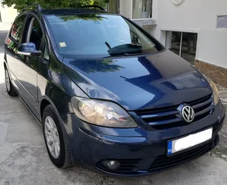 Front view of a rental Volkswagen Golf+ in Burgas, Bulgaria ✓ Car #1645. ✓ Automatic TM ✓ 0 reviews.