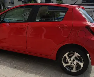 Прокат машины Toyota Yaris №1509 (Автомат) в Пафосе, с двигателем 1,0л. Гибрид ➤ Напрямую от Лиана на Кипре.