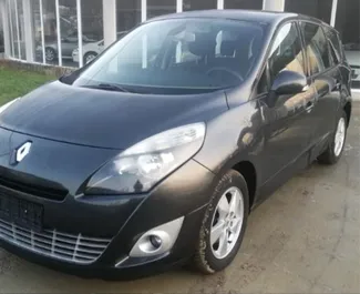 Front view of a rental Renault Grand Scenic in Burgas, Bulgaria ✓ Car #1659. ✓ Automatic TM ✓ 0 reviews.