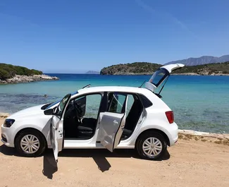 Прокат машины Volkswagen Polo №1782 (Механика) на Крите, с двигателем 1,0л. Бензин ➤ Напрямую от Манолис в Греции.