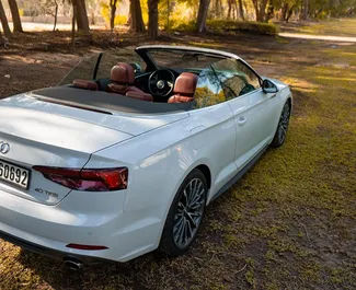 Audi A5 Cabrio – автомобиль категории Премиум, Люкс, Кабрио напрокат в ОАЭ ✓ Депозит 3000 AED ✓ Страхование: ОСАГО, КАСКО, Пассажиры.
