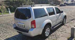 Rent a Nissan Pathfinder in Tbilisi Georgia