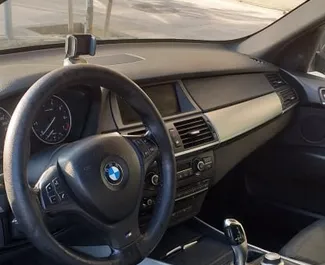 BMW X5 – автомобиль категории Премиум, Люкс, Кроссовер напрокат в Грузии ✓ Без депозита ✓ Страхование: ОСАГО, КАСКО, Супер КАСКО, Пассажиры, От угона.