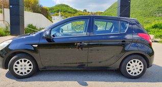 Cheap Hyundai i20, 1.4 litres for rent in  Montenegro