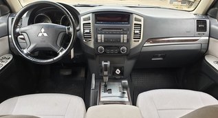 Cheap Mitsubishi Pajero, 3.5 litres for rent in  Georgia