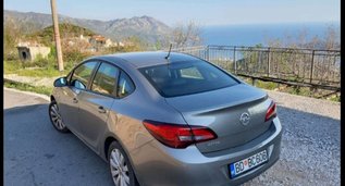 Rent a Opel Astra in Budva Montenegro