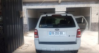 Ford Escape Hybrid, Automatic for rent in  Kutaisi