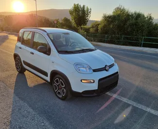 Арендуйте Fiat Panda 2021 в Греции. Топливо: Гибрид. Мощность: 70 л.с. ➤ Стоимость от 31 EUR в сутки.