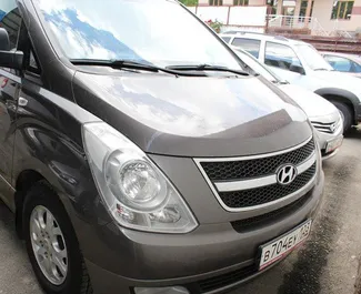 Car Hire Hyundai H1 #2681 Automatic in Simferopol, equipped with 2.5L engine ➤ From Maria in Crimea.
