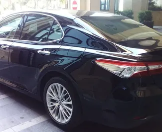 Прокат машины Toyota Camry №3510 (Автомат) в Баку, с двигателем 2,4л. Бензин ➤ Напрямую от Эмиль в Азербайджане.