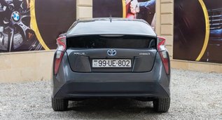 Toyota Prius, Petrol car hire in Azerbaijan