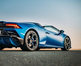 Lamborghini Huracan Spyder, Petrol car hire in UAE