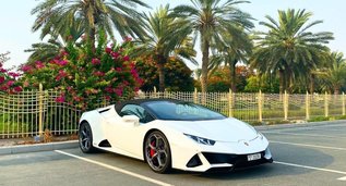 Lamborghini Huracan Evo, Automatic for rent in  Dubai