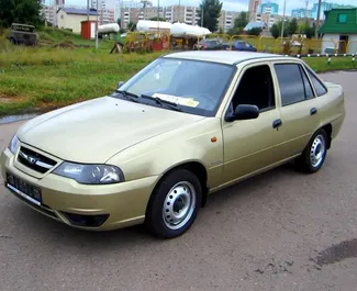 Front view of a rental Daewoo Nexia in Feodosiya, Crimea ✓ Car #3445. ✓ Manual TM ✓ 0 reviews.