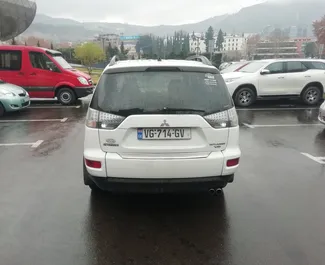 Прокат машины Mitsubishi Outlander №3682 (Автомат) в Тбилиси, с двигателем 3,0л. Бензин ➤ Напрямую от Лика в Грузии.