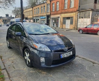 Toyota Prius, Hybrid car hire in Georgia
