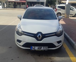 Rent a Renault Clio Hb in Antalya Airport (AYT) Turkey