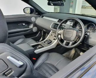 Land Rover Evouqe Cabrio – автомобиль категории Премиум, Внедорожник, Кабрио напрокат на Кипре ✓ Депозит 1000 EUR ✓ Страхование: ОСАГО, КАСКО, Молодой.