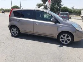 Petrol 1.4L engine of Nissan Note 2012 for rental in Larnaca.