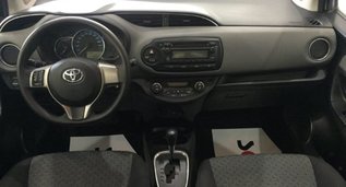 Toyota Yaris, Automatic for rent in Crete, Istron