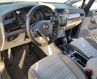 Rent a Comfort, Minivan Volkswagen in Tivat Montenegro