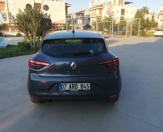Недорогой Renault Clio V, 1.0 литров для аренды в  Турция