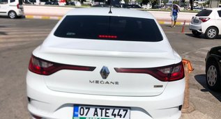Недорогой Renault Megane, 1.6 литров для аренды в  Турция