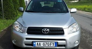 Rent a Toyota Rav4 in Tirana Albania