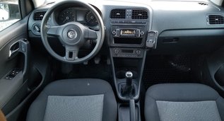 Volkswagen Polo, Manual for rent in  Tirana