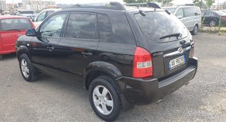 Rent a Hyundai Tucson in Tirana Albania