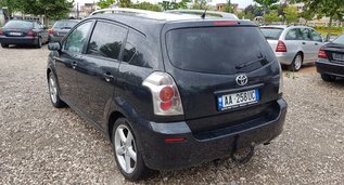 Rent a Toyota Corolla Verso in Tirana Albania