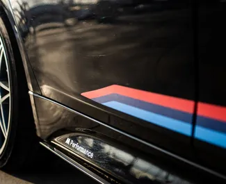 BMW 328i Xdrive Performance – автомобиль категории Комфорт, Премиум напрокат в Испании ✓ Депозит 800 EUR ✓ Страхование: ОСАГО, Полное КАСКО.