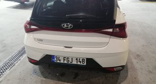 Hyundai i20, Automatic for rent in  Istanbul Sabiha Gokcen Airport (SAW)