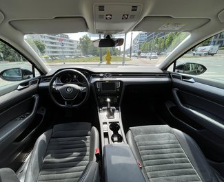 Cheap Volkswagen Passat, 2.0 litres for rent in  Czechia