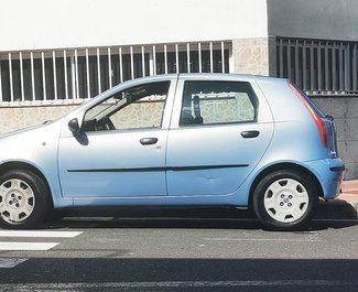 Fiat Punto, Petrol car hire in Spain