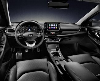 Hyundai I30 Combi, Hybrid car hire in Austria