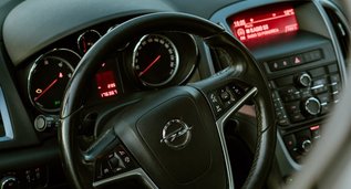 Opel Astra, Diesel car hire in Montenegro