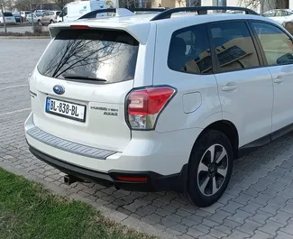 Арендуйте Subaru Forester 2017 в Грузии. Топливо: Бензин. Мощность: 170 л.с. ➤ Стоимость от 100 GEL в сутки.