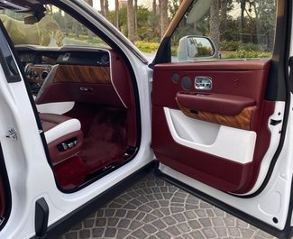 Rent a Luxury, Crossover Rolls-Royce in Dubai UAE