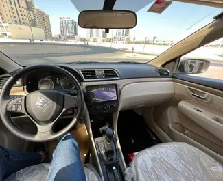 Двигатель Бензин 1,8 л. – Арендуйте Suzuki Ciaz в Дубае.