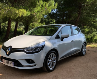 Rent a Renault Clio in Budva Montenegro