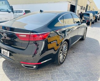 Cheap Kia Cadenza, 2.5 litres for rent in  UAE
